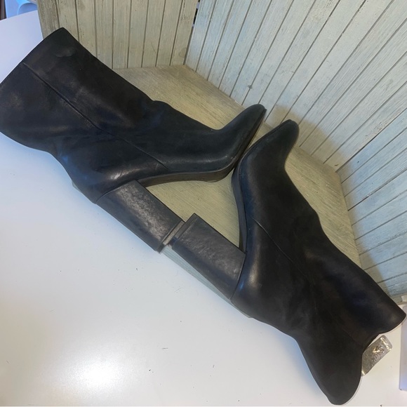 Flawless Lucky Brand Black Super Soft Leather Heeled Boots 7.5M - Picture 5 of 8